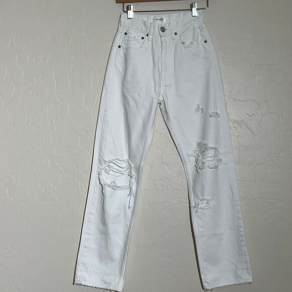 Moussy Vintage High Rise Straight Leg Distressed Jeans Cream Womens Size 24 - Picture 2 of 9